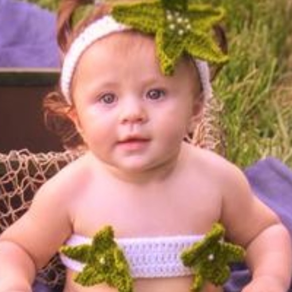 3 Pc Aqua Blue & Red Crochet Mermaid Set - Picture 5 of 5